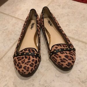 Mossimo size 6.5 flats